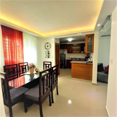 Your Space piscina, parque infantil, 3 habitaciones , Res Breezes Santiago Your Space piscina, parque infantil, 3 habitaciones , Res Breezes Santiago