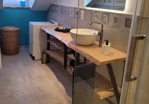 Cosis Colmar - 2 Chambres - 4 Pers - Duplex - Parking - Wifi - Tap to explore photos