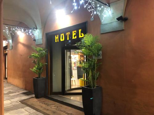 Hotel Blumen Collection by GSA Hotels – Bologna, KY