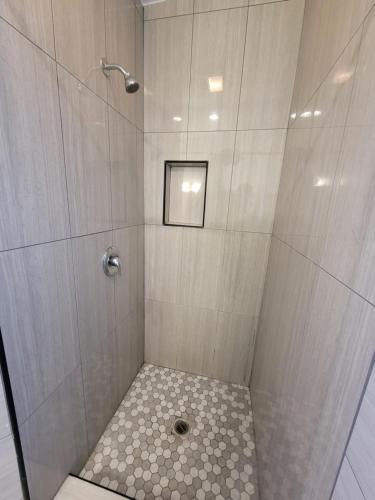 Townhouse Motel - image 11