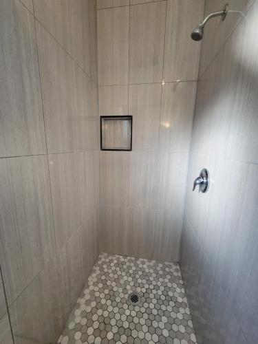 Townhouse Motel - image 13