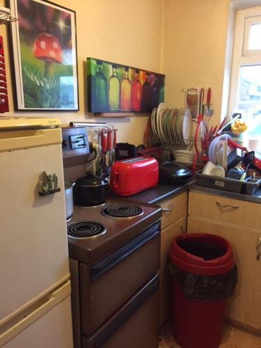 Denton, Manchester M34 - Close to J24 M60/A57