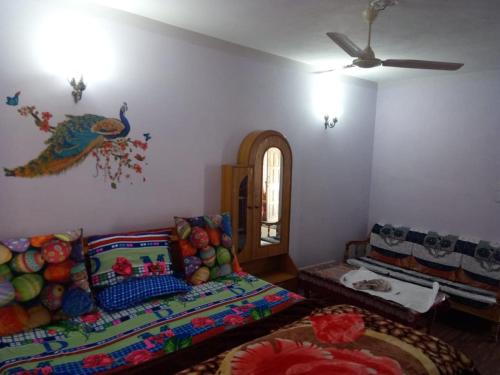 NEELKAMAl Homestay kasauli