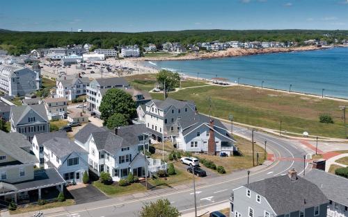 Heron Neck Cottage at One Long Beach