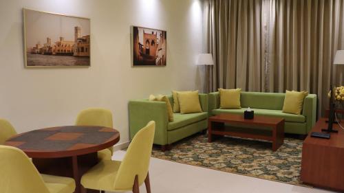 Al Riyadh Hotel Apartments
