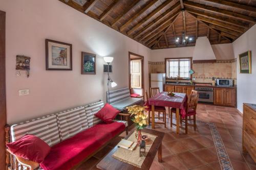 CASA LOS TAJINASTES