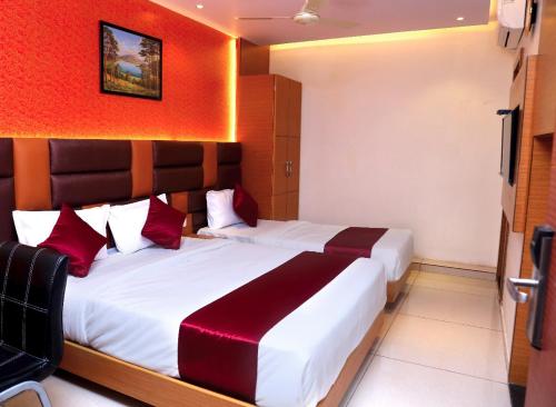 Hotel Hindustan Residency Thane