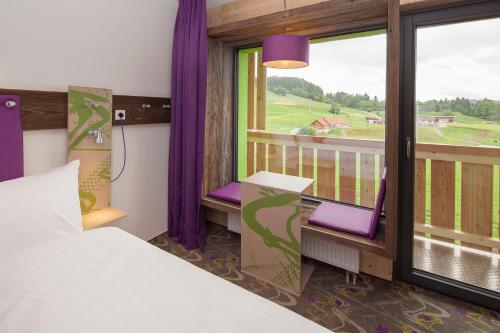 Explorer Hotel Neuschwanstein - image 8