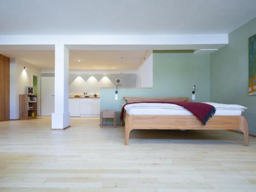Apartment E3 9.0km von Pfaffing entfernt