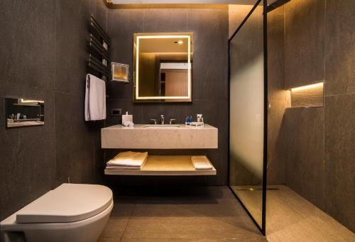 Superior Room image 4