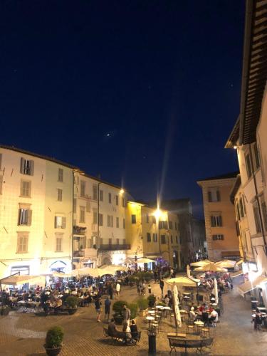  Appartamento Piazza del Mercato in Spoleto