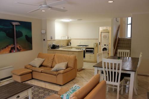 Yackataya at Cowes in Phillip Island