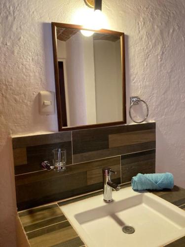 Two-Bedroom House image 7