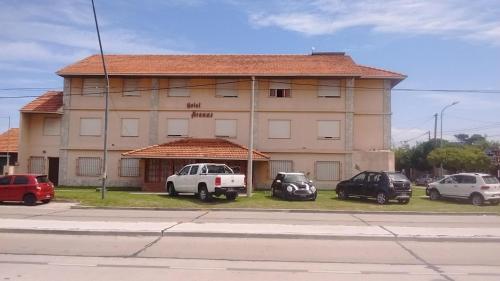 Exterior view, Hotel Arenas y Apartamentos in Bosque Peralta Ramos