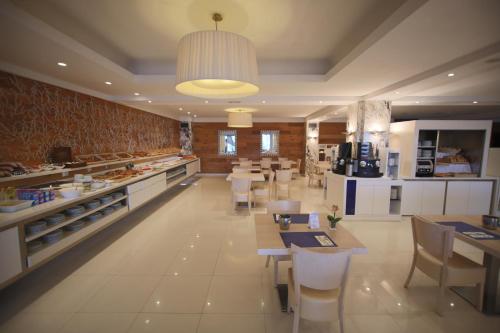 Canyelles Platja - image 10