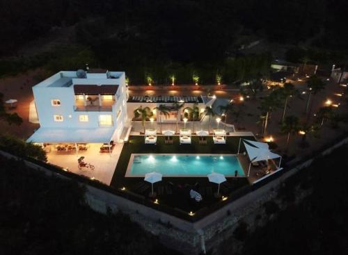 CAN GOI VILLA CLUB