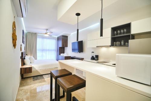 Private & Modern Studio Aldea Zama Sky View Bar, Sun Roof & Infinity Pool Nice Amenities