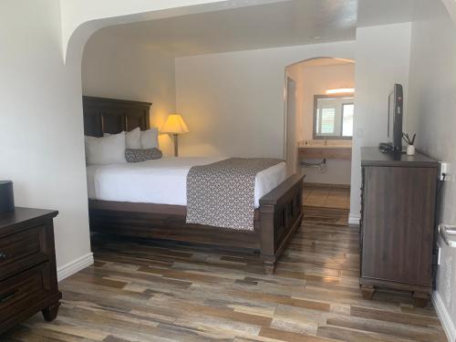 Hanging Lake Inn – Glenwood Springs, CO