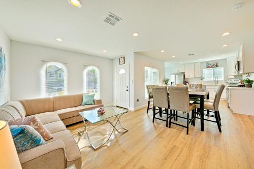 Blue Skies in Newport Beach Városközpont