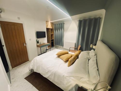 Station Rooms - Accommodation - Winchester