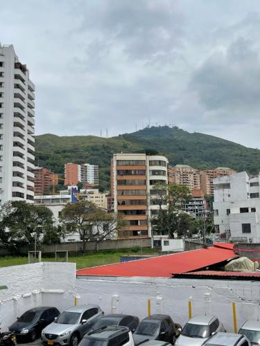 201-Confortable Aparta Estudio Nuevo en Granada