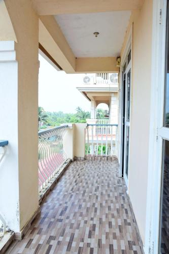 Zalor residency II,carmona
