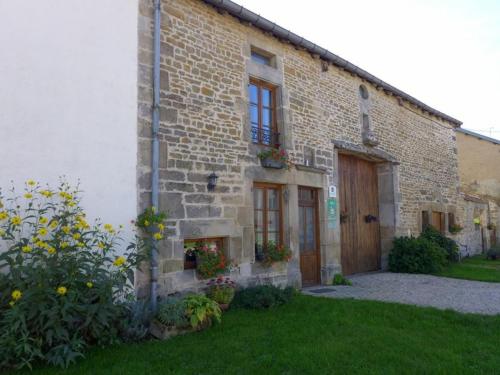 . Gîte Val-de-Meuse-Récourt, 5 pièces, 8 personnes - FR-1-611-51