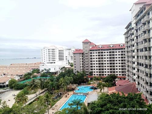 Santai Inn apartment 3 bilik Mosleem only at Glory Beach Resort