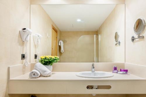 Hotel Beverly Park & Spa - image 4