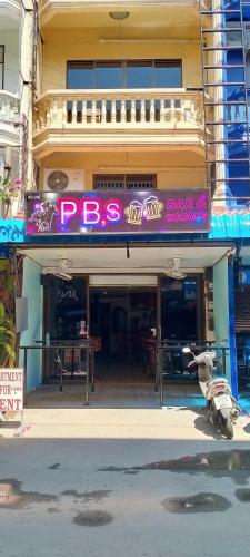 PB,s bar and rooms