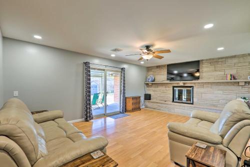 Dayton Home w/ Patio & Fire Pit ~ 6 Mi Dtwn! in Centerville (OH)