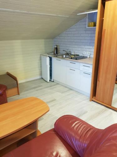 Big Quadruple Room image 9