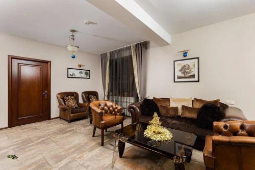 Gala-Alpik Hotel - image 13