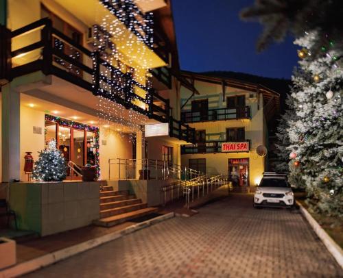 Gala-Alpik Hotel - main image