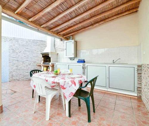 Apartamento com patio