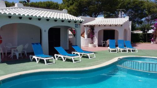  Monsines Villas 1, Pension in Cala Blanca