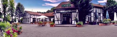 . Gutshof Havelland
