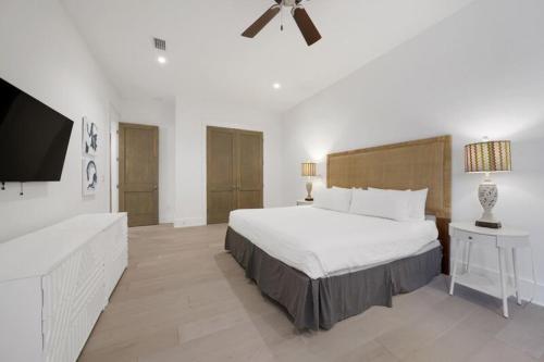 Searenity by Bliss Beach Rentals - image 11
