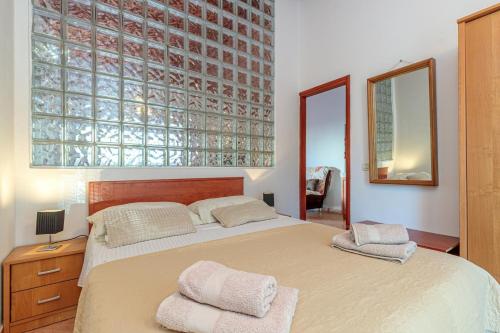 Apartment image 9