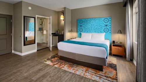 Hotel Indigo San Antonio Riverwalk by IHG in San Antonio, USA