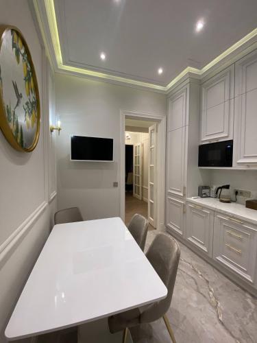 Luxury Flat Tverskaya Central Moscow Near Kremlin and Red Square