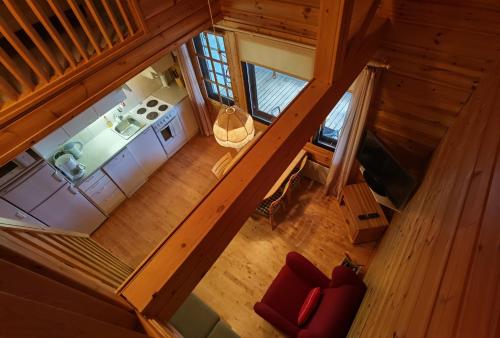 Kuerkommeli, Akaslompolo in Akaslompolo