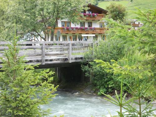  Haus Schoderböck, Pension in Sankt Leonhard im Pitztal