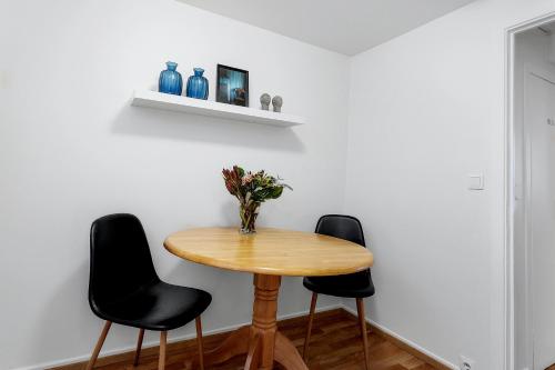 Castle House Luxury Apartments - image 4