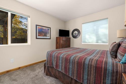 429 Williams Way - 2 - image 10