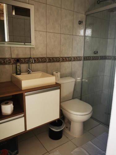 Apartamento 3 Quartos/ 2 banheiros/ Climatizado