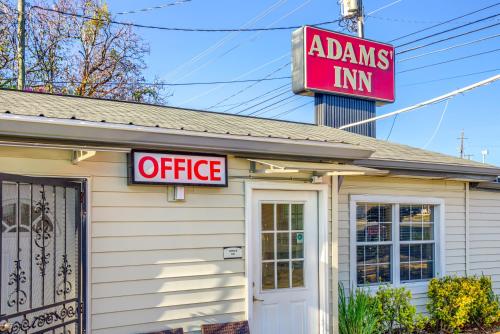 Adams Inn