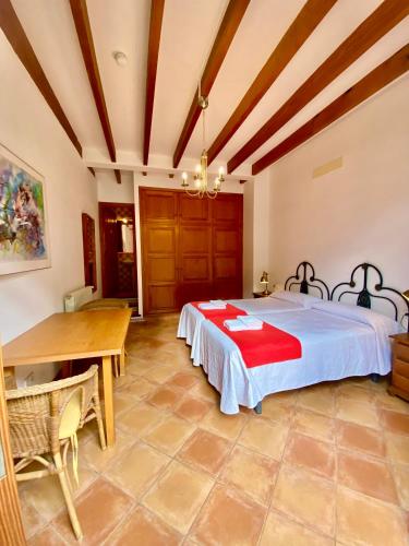 Hostal Villa Verde-Adults Only
