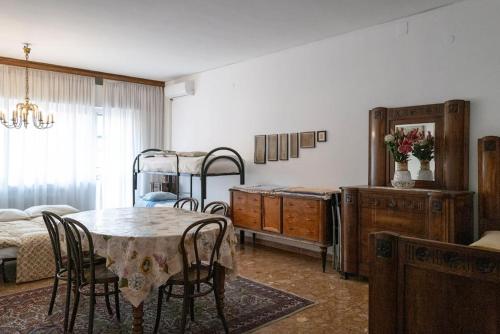VENICE APARTMENT 3