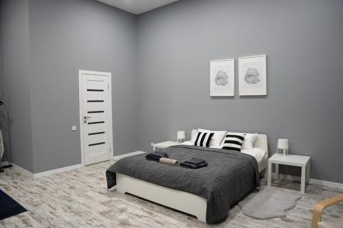 Studio image 9